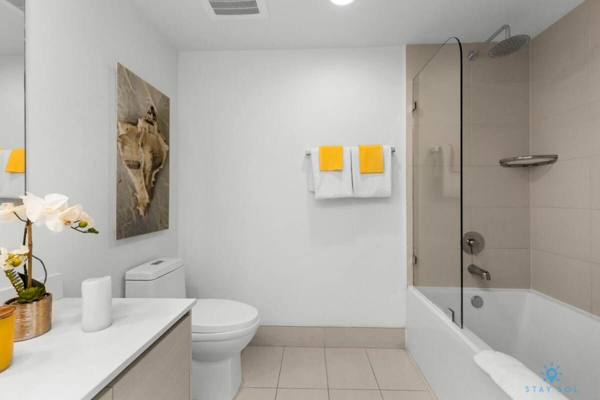 Infinite View With Balcony,Pool Plus Near Beach Plaja Hallandale Exterior foto
